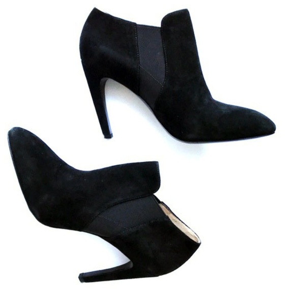 Via Spiga Luxe Suede Ankle Booties - Picture 2 of 8